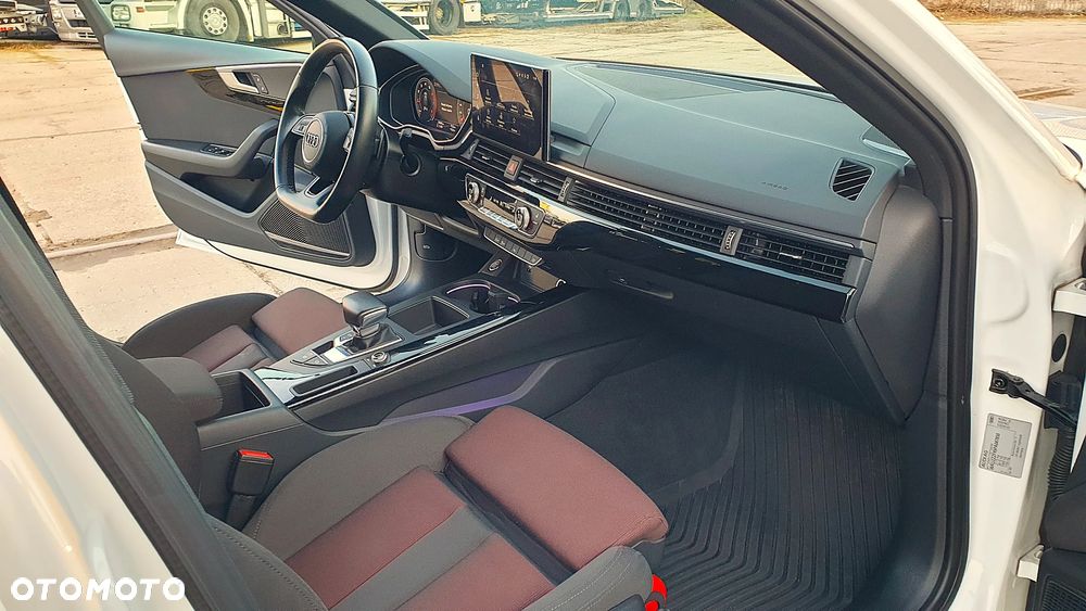 Audi A4 Avant - 19