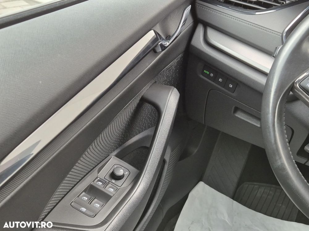 Skoda Octavia 2.0 TDI DSG Ambition - 13