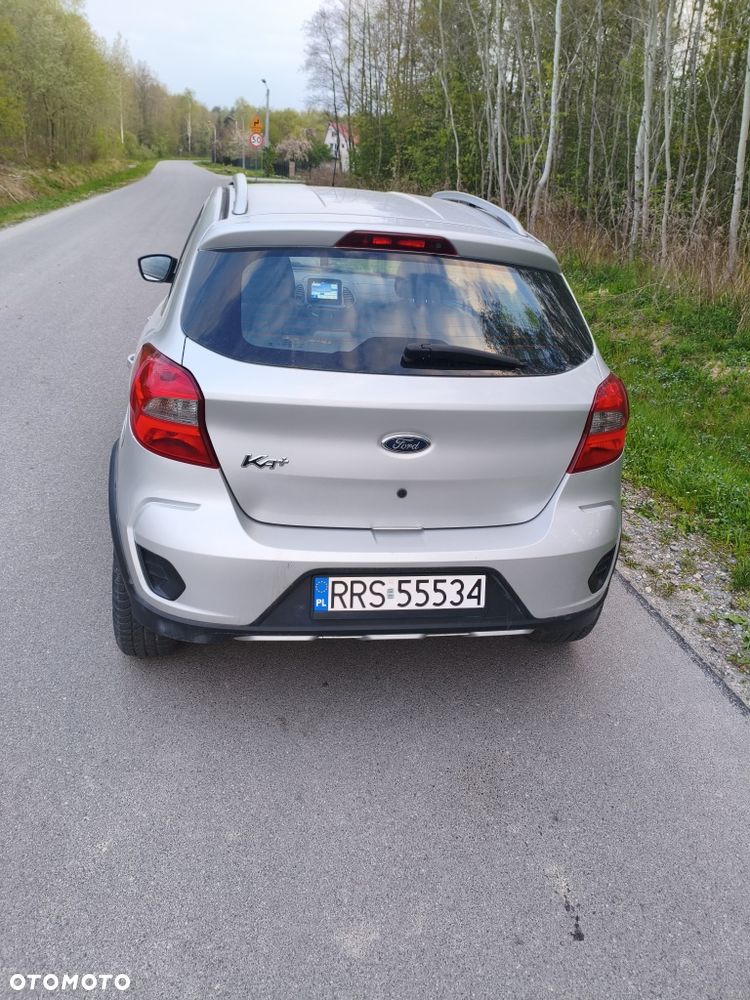Ford Inny - 5