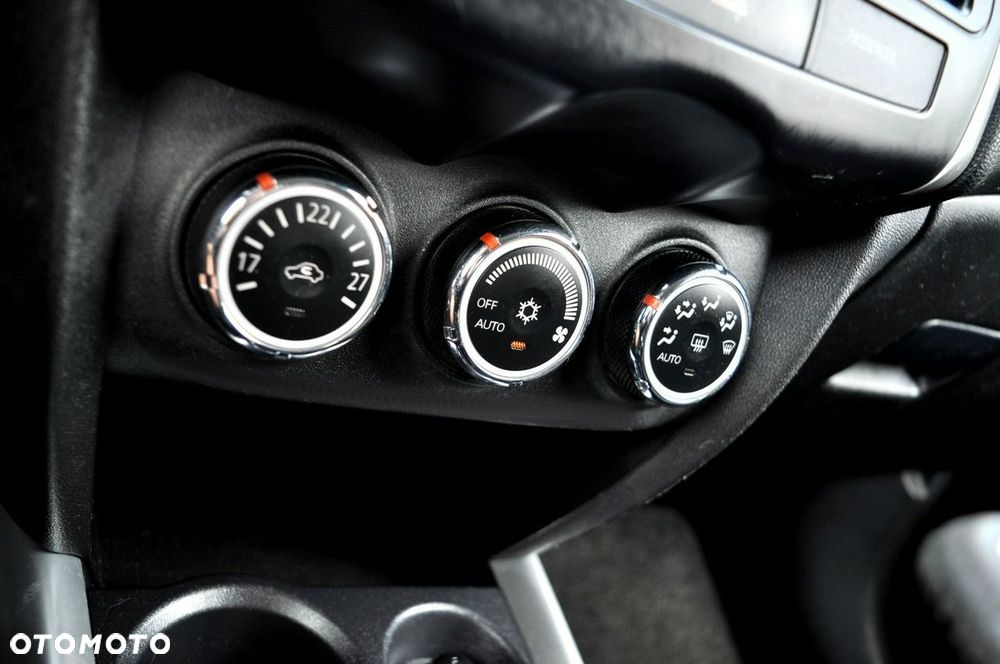 Mitsubishi ASX 1.8 DI-D 2WD Invite - 15