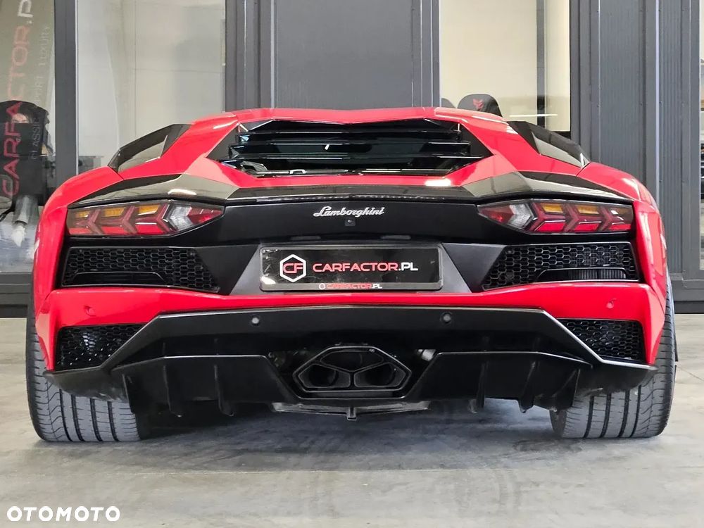 Lamborghini Aventador 2017 photo 5