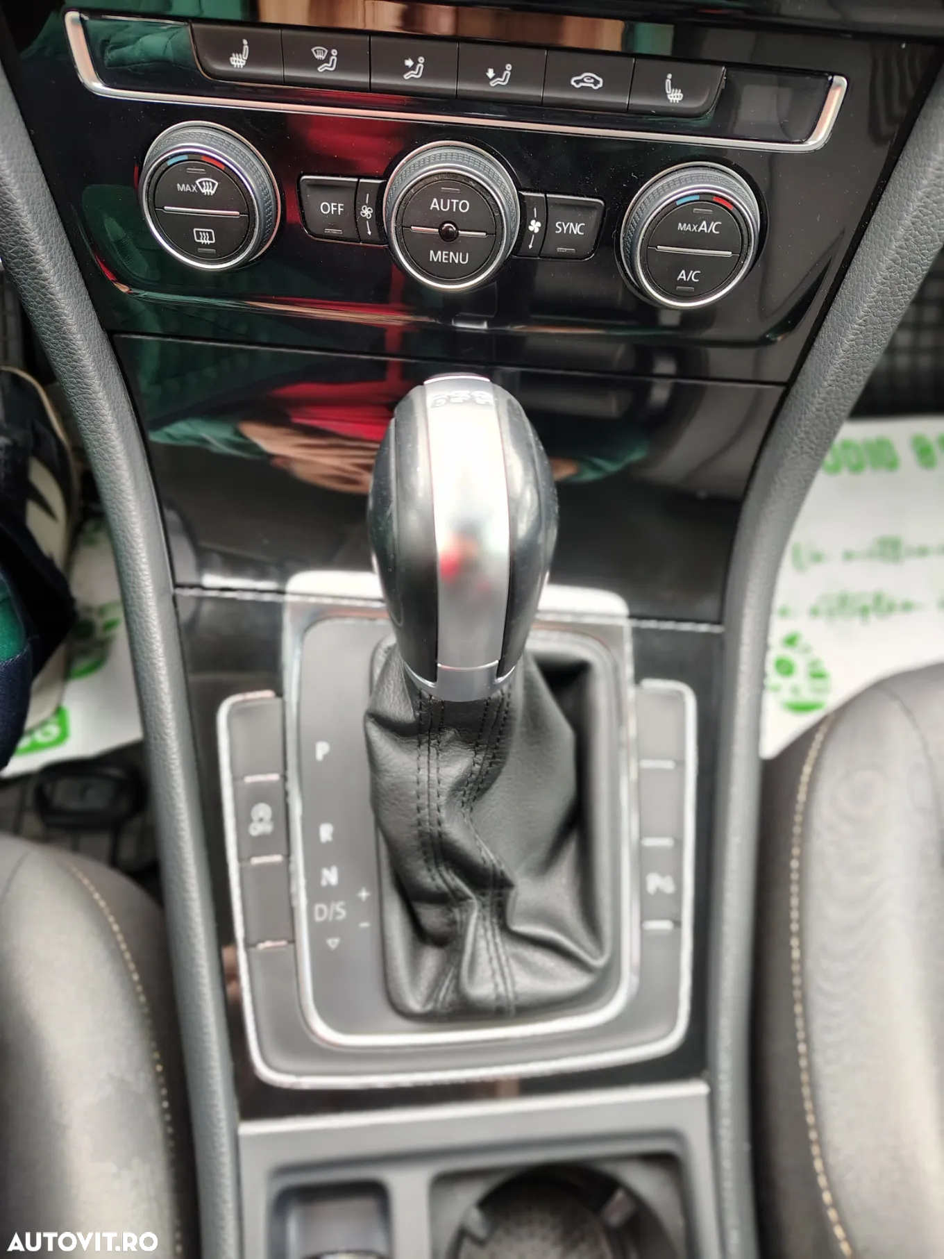 Volkswagen Golf Variant 2.0 TDI BlueMotion Technology DSG Allstar - 17