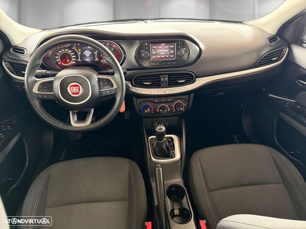 Fiat Tipo 1.3 M-Jet Easy - 9