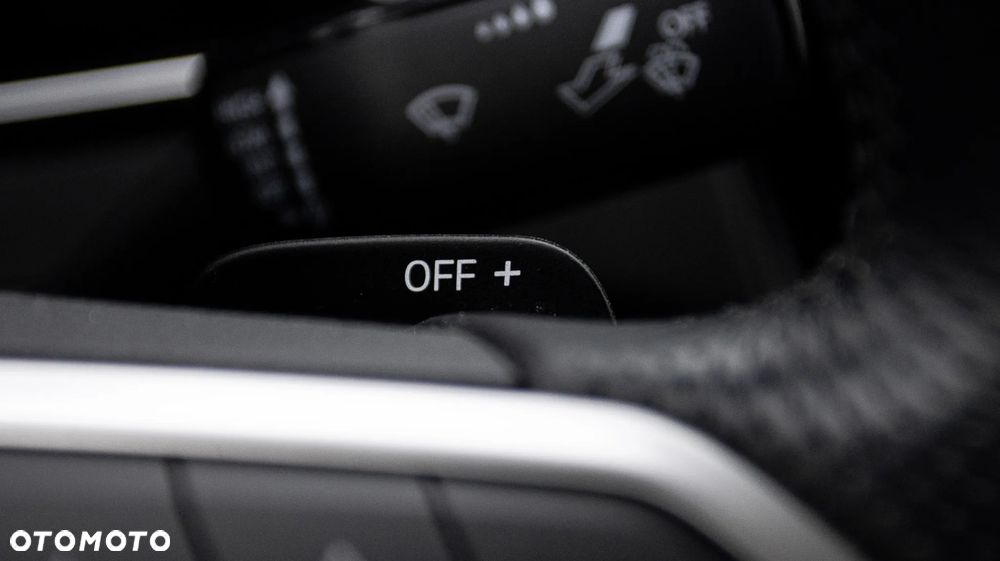 Volkswagen Passat 1.4 TSI Plug-In Hybrid GTE DSG - 24