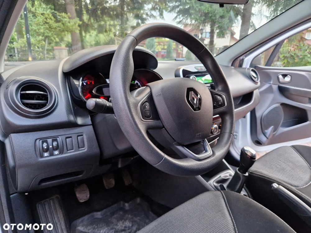 Renault Clio 1.2 16V Life - 19
