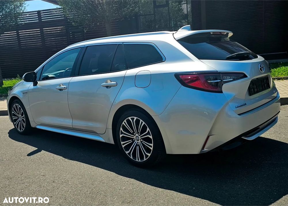 Toyota Corolla - 5