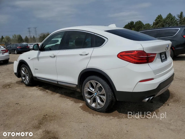 BMW X4 xDrive30i Advantage