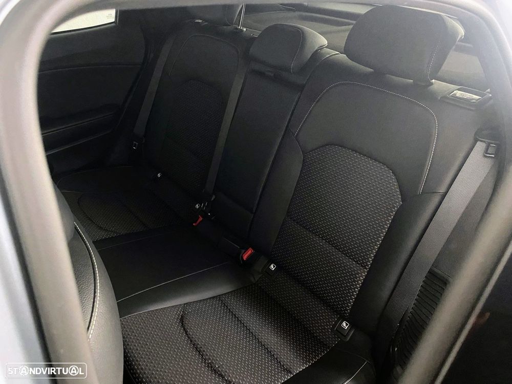 Kia XCeed 1.6 GDi PHEV First Edition - 10