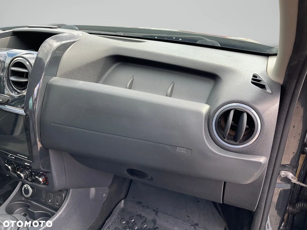 Dacia Duster 1.6 Laureate 4x4 - 14
