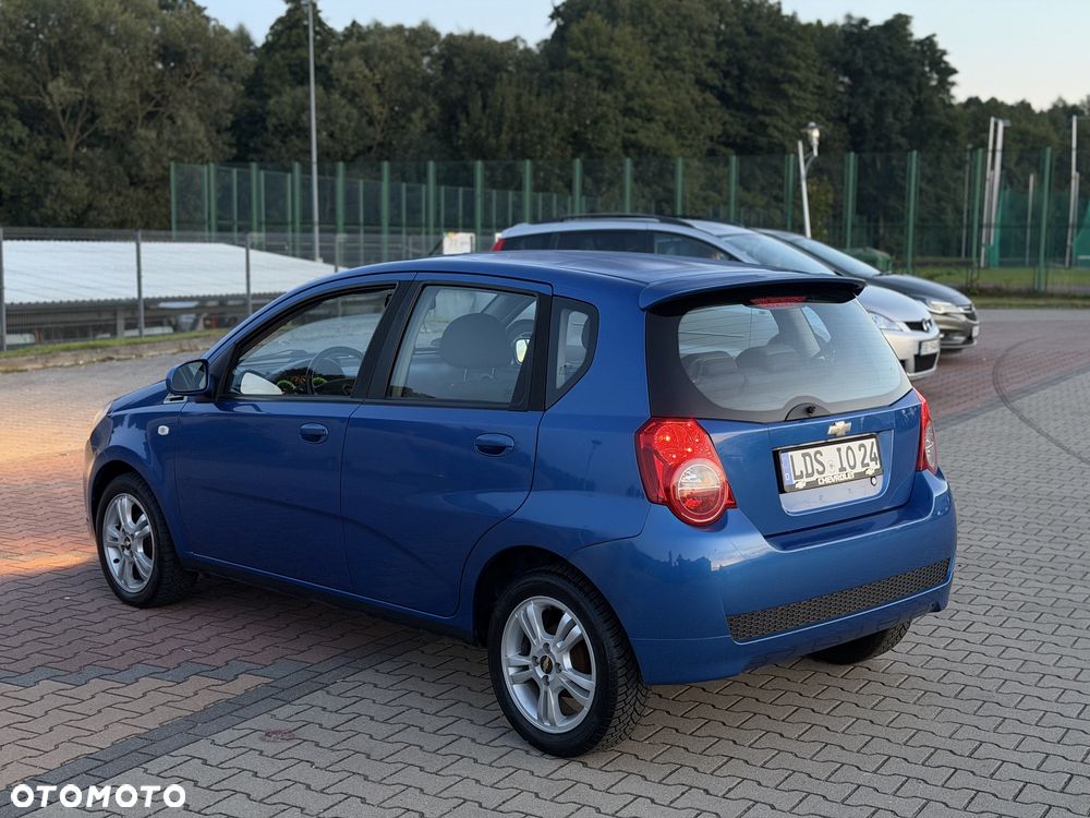 Chevrolet Aveo 2008 photo 2