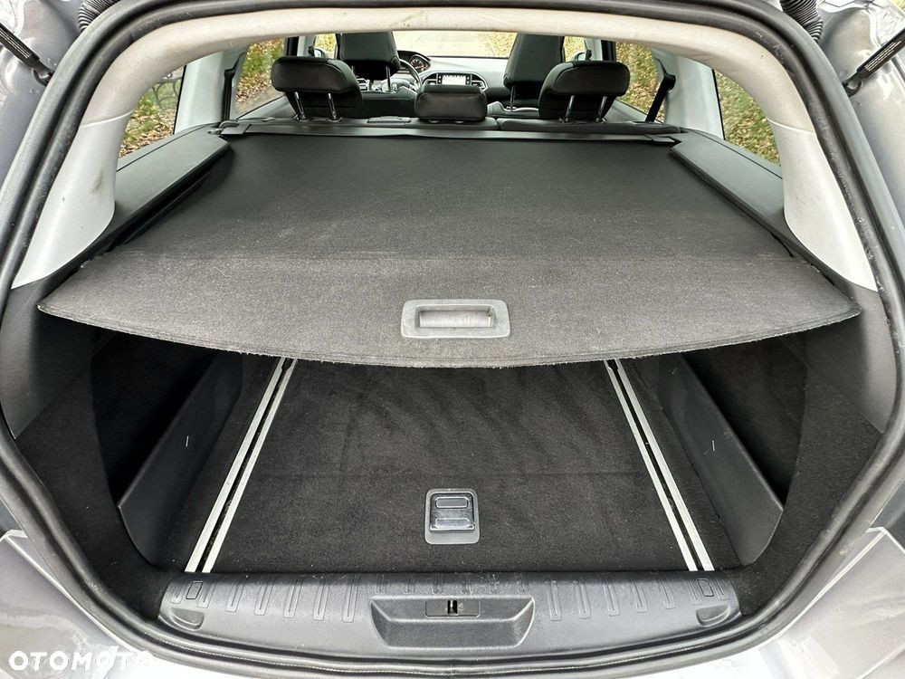 Peugeot 308 - 23