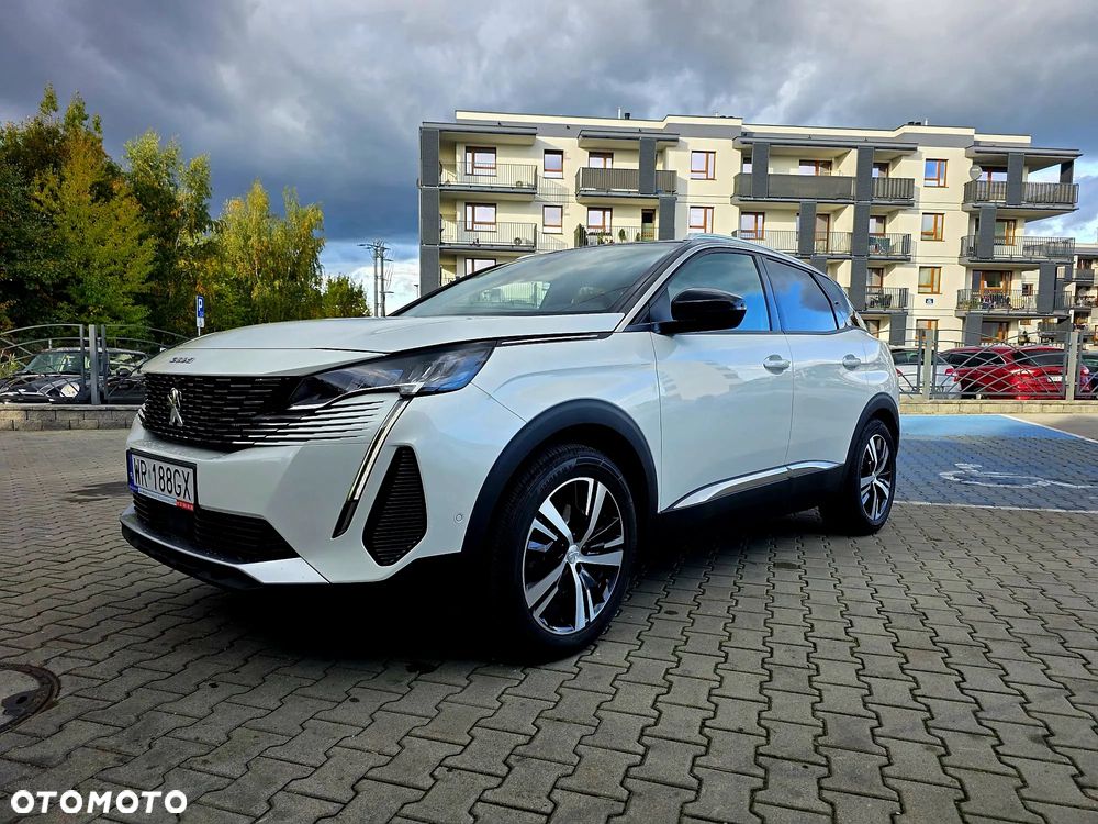 Peugeot 3008 1.2 PureTech Allure S&S - 4