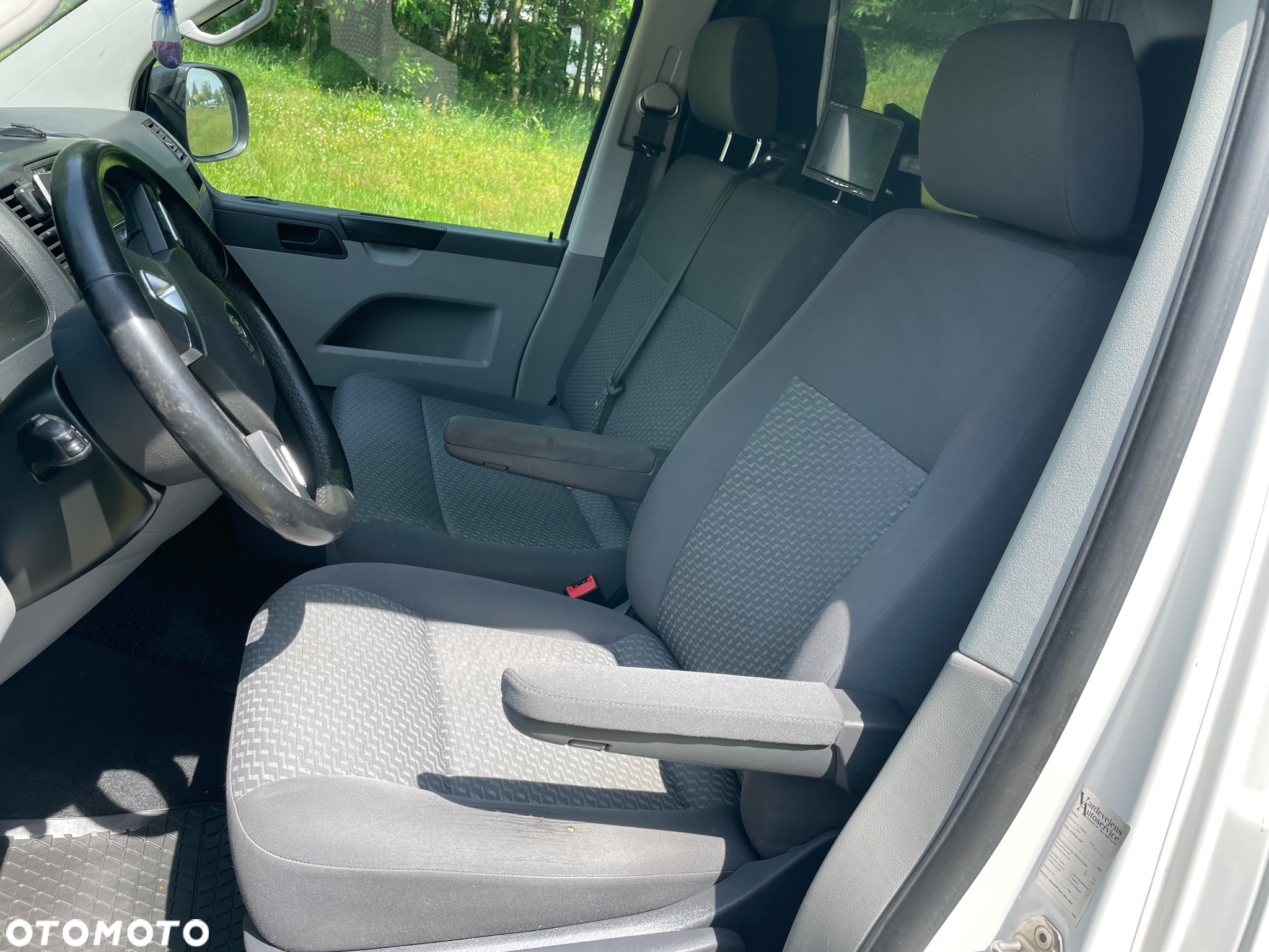 Volkswagen TRANSPORTER T5 - 14