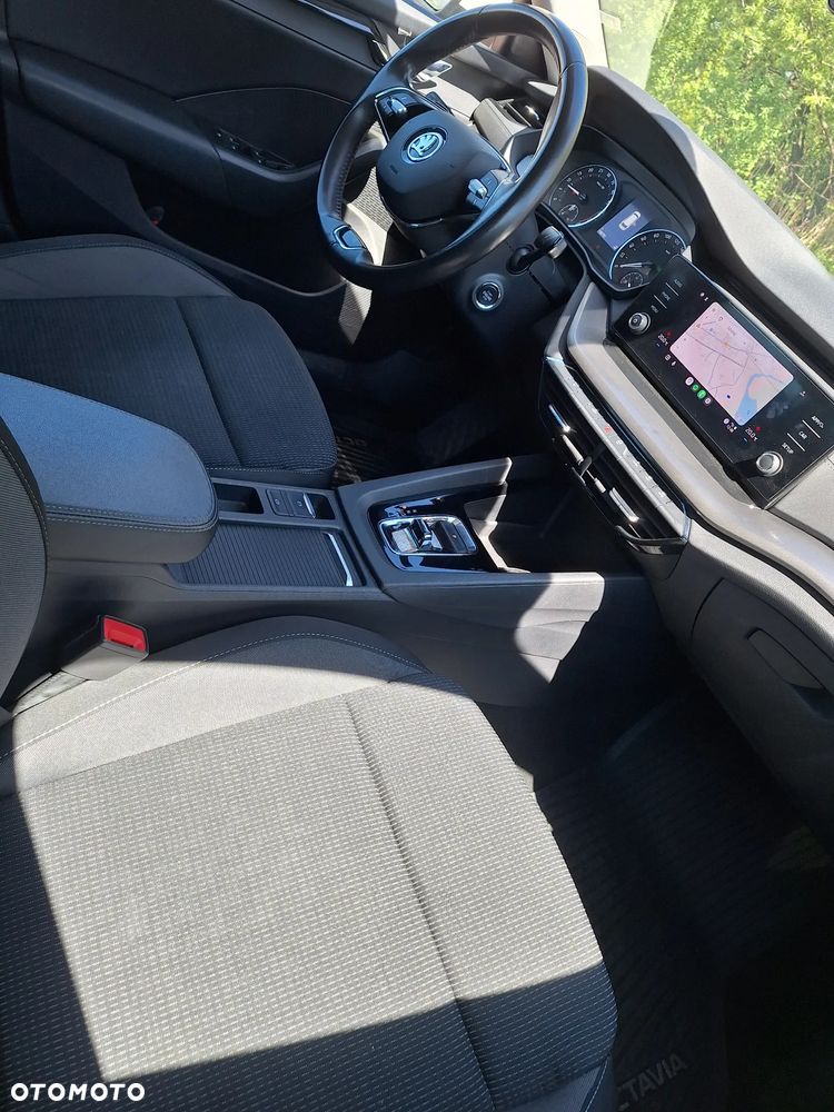 Skoda Octavia 2.0 TDI SCR Style DSG - 7