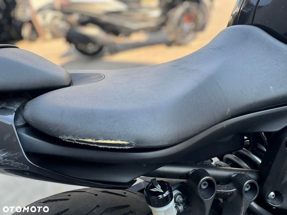Yamaha MT - 15