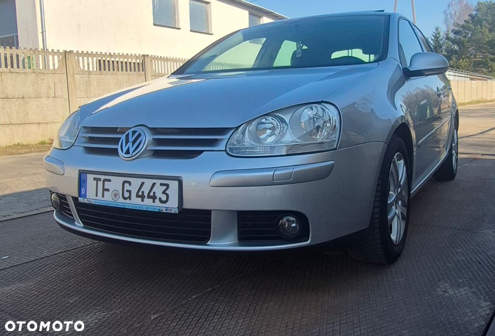 Volkswagen Golf 1.6 FSI Goal - 12