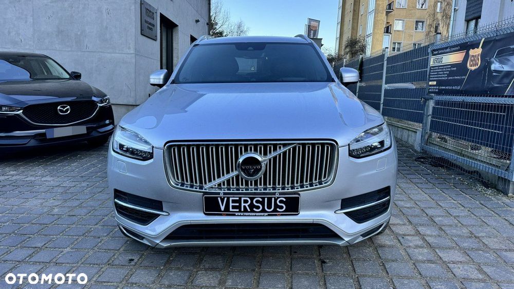 Volvo XC 90 - 2