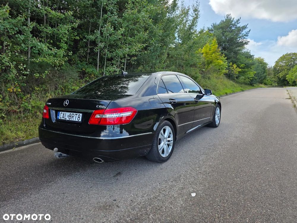 Mercedes-Benz Klasa E 300 CDI BlueEff Avantgarde - 6