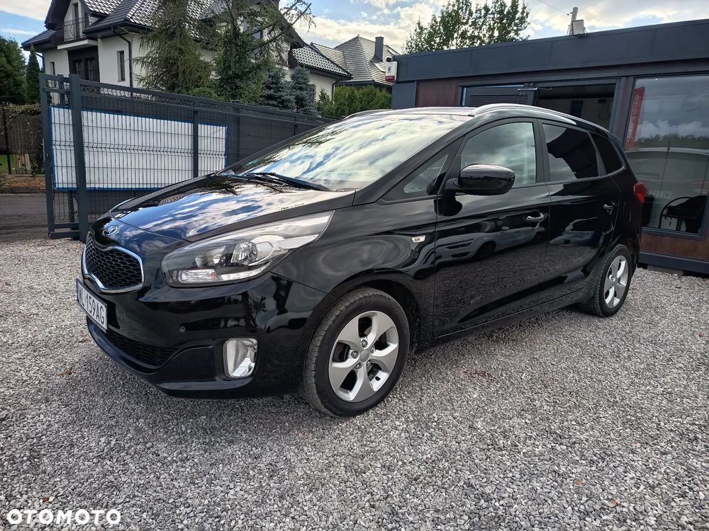 Kia Carens