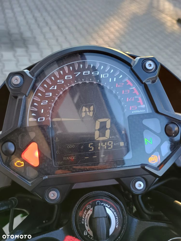 Kawasaki Z - 7