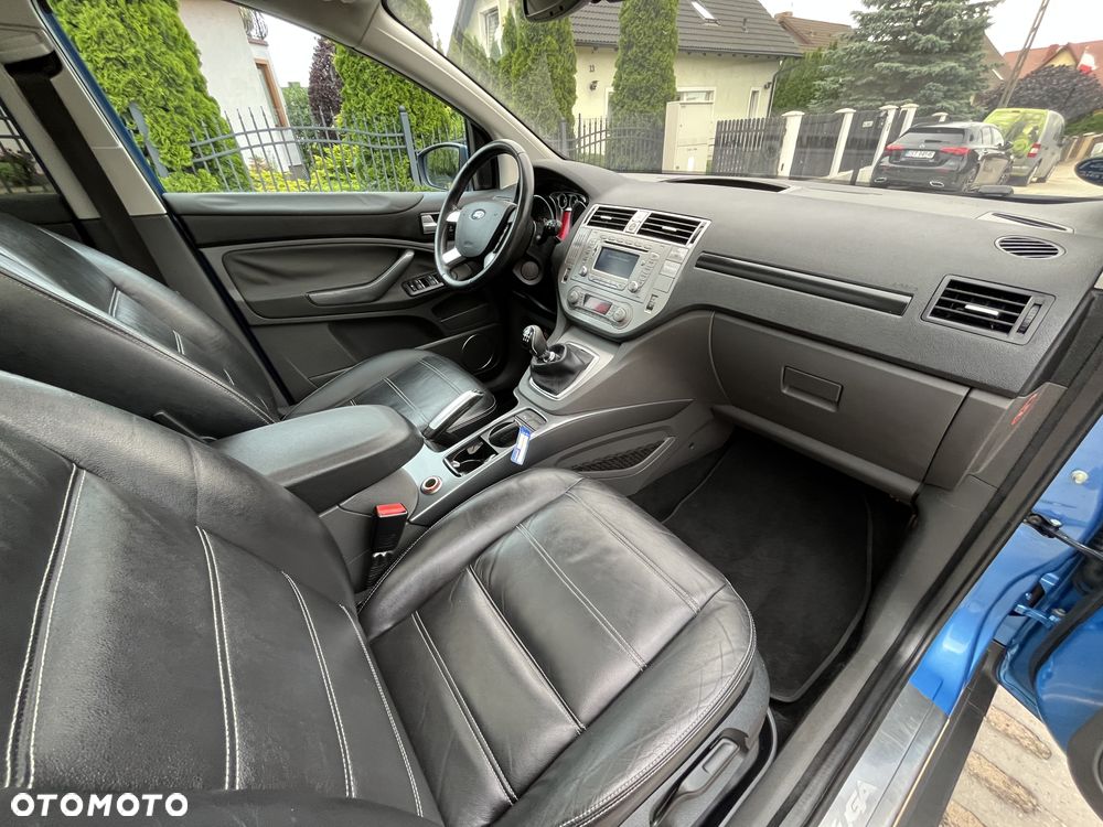 Ford Kuga 2.0 TDCi 4x4 Titanium - 19