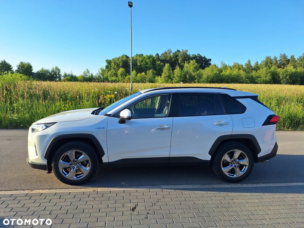Toyota RAV4 - 12