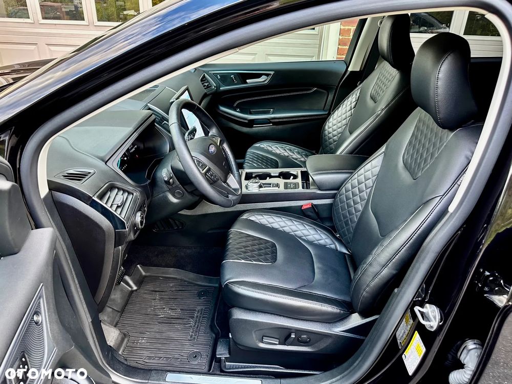 Ford Edge - 9