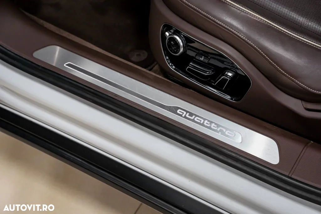 Audi A8 3.0 TDI ultra DPF quattro tiptronic - 23