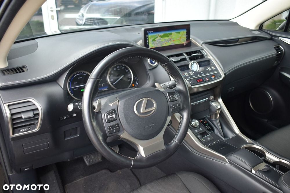 Lexus NX 300h Elegance AWD - 11