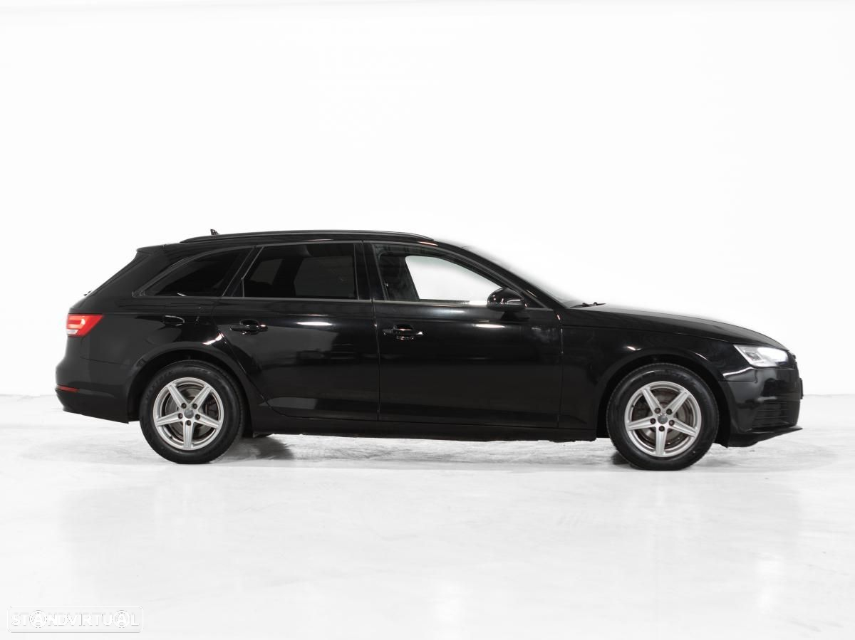 Audi A4 Avant - 2