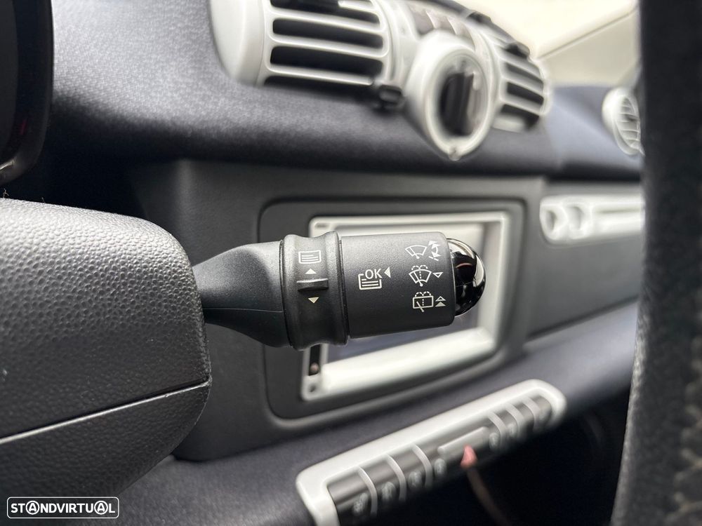 Smart ForTwo Coupé 0.8 cdi Passion 54 Softouch - 11