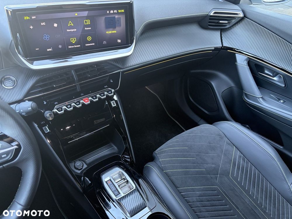 Peugeot 2008 - 18