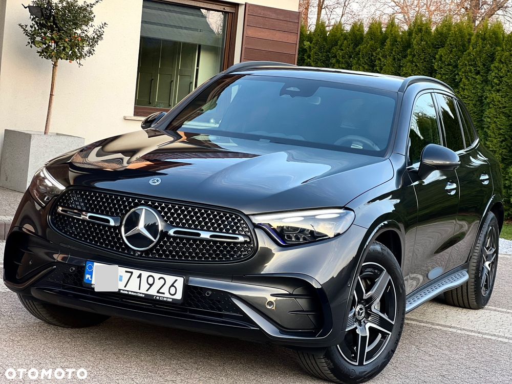 Mercedes-Benz GLC - 1