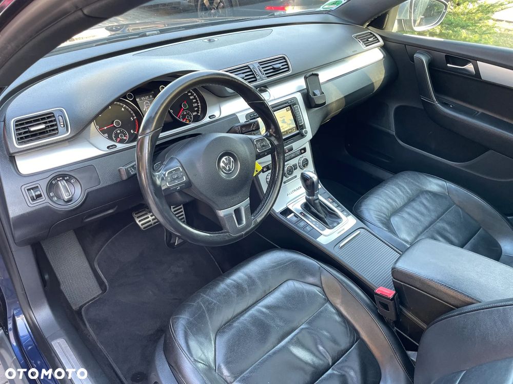 Volkswagen Passat Alltrack 2.0 TDI 4Motion DSG BlueMotion Tec - 13