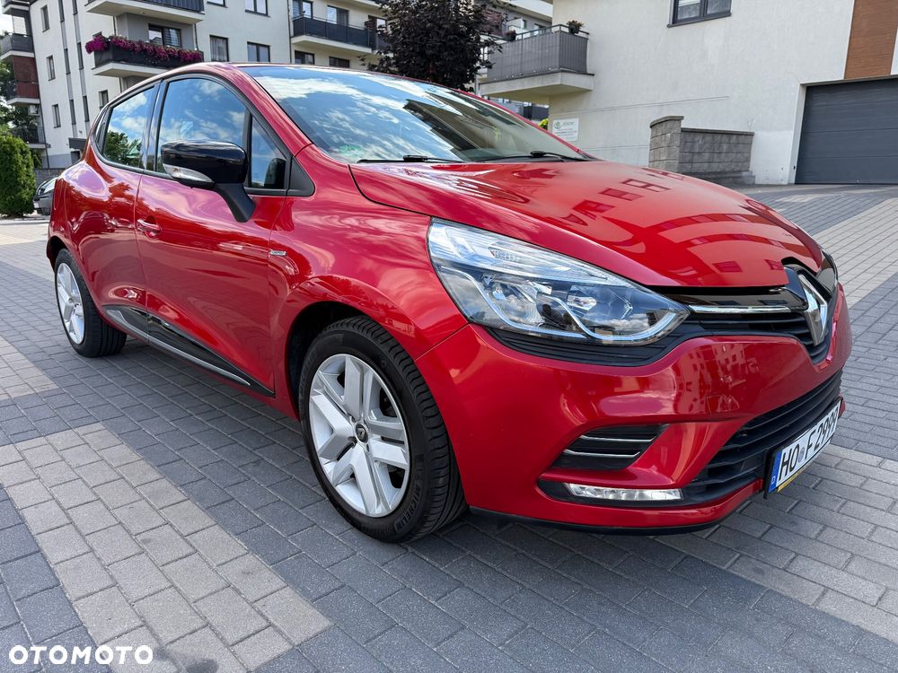 Renault Clio 1.2 16V 75 LIMITED - 5