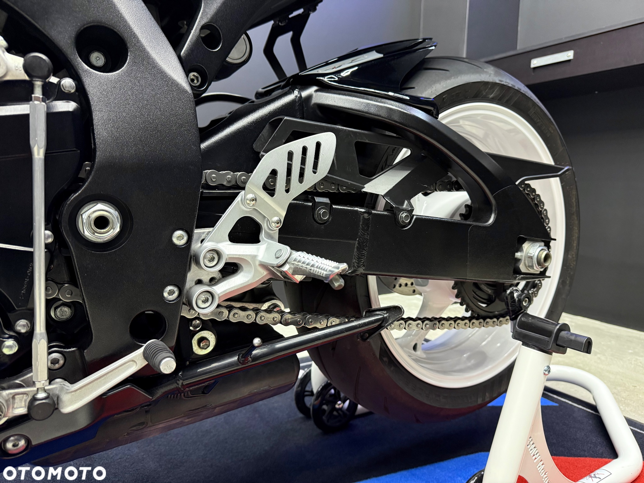 Suzuki GSX-R - 18