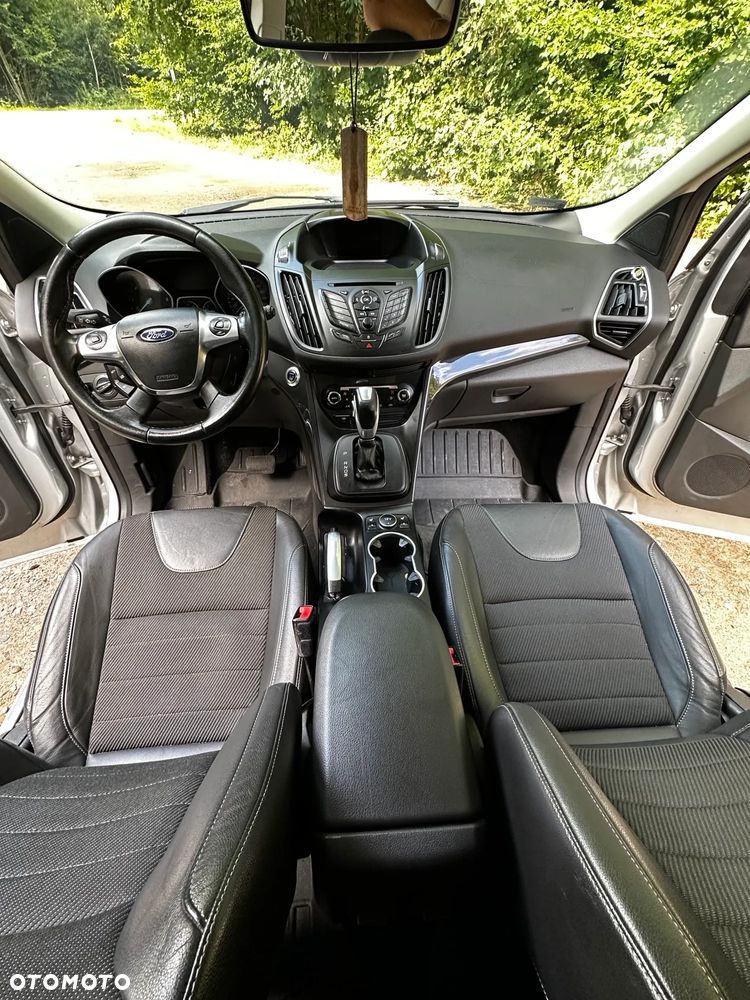 Ford Kuga 2.0 TDCi 4WD Titanium - 6
