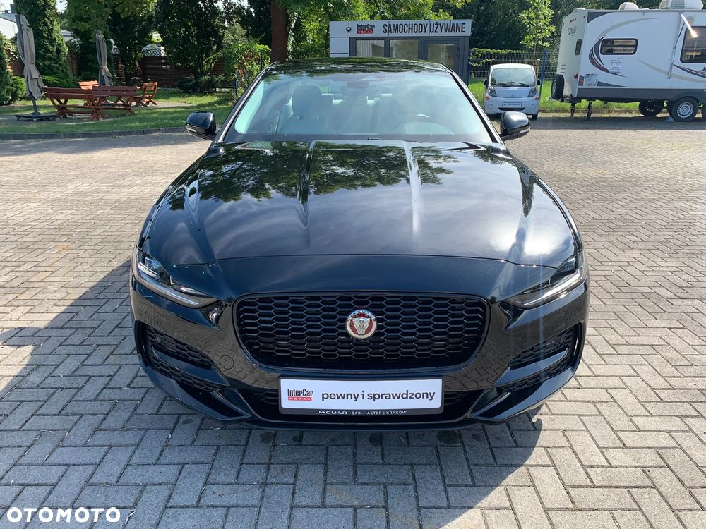 Jaguar XE 2.0 D200 mHEV R-Dynamic Black - 3