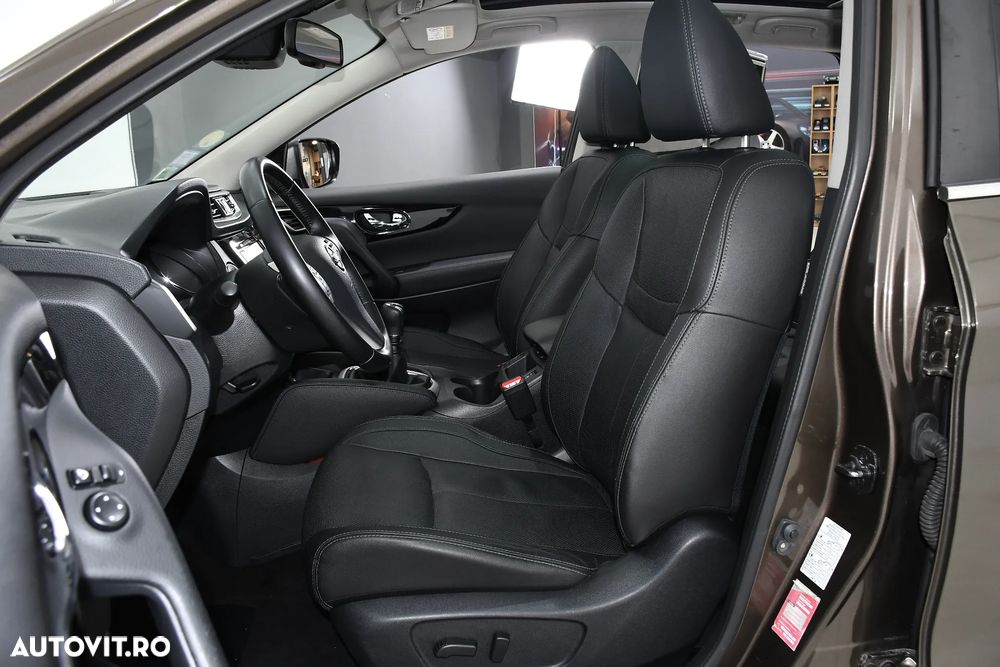 Nissan Qashqai 1.6 DCI TEKNA+ - 15