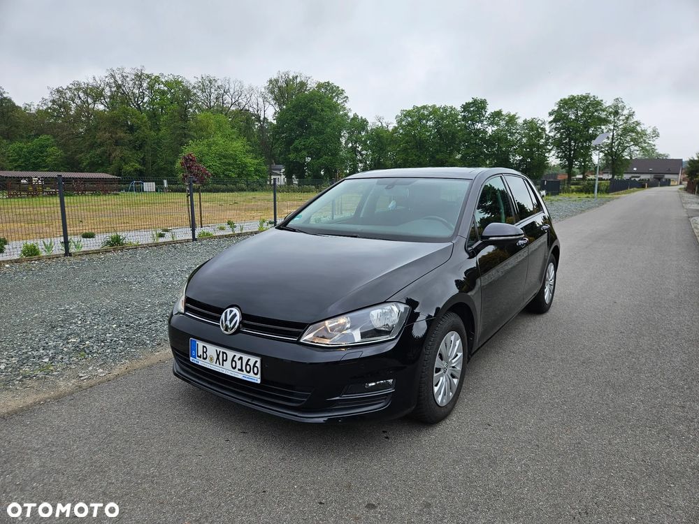 Volkswagen Golf 1.6 TDI BlueMotion Technology Comfortline - 29