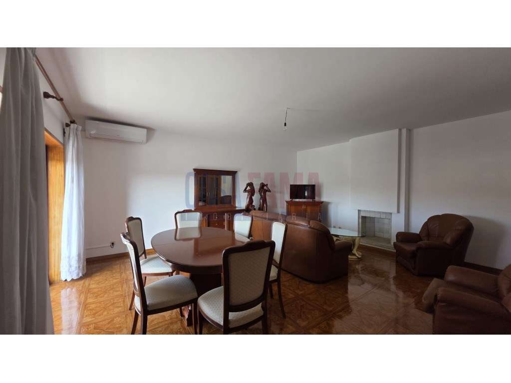 Apartamento T3 Mobilado com Garagem | Bente - Vila Nova de Famalicão - Grande imagem: 3/23