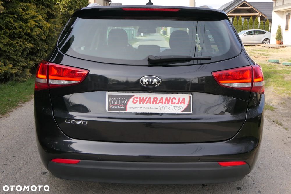 Kia Ceed 1.6 CRDi L - 11