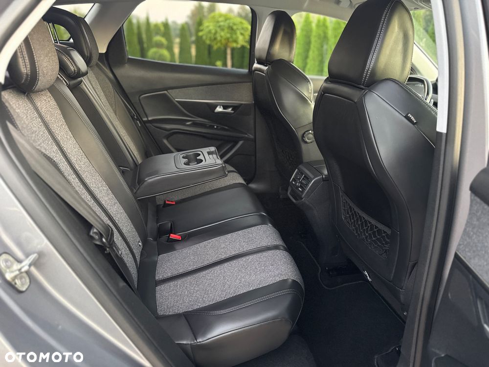 Peugeot 3008 BlueHDi 120 EAT6 Stop & Start Business Line - 36