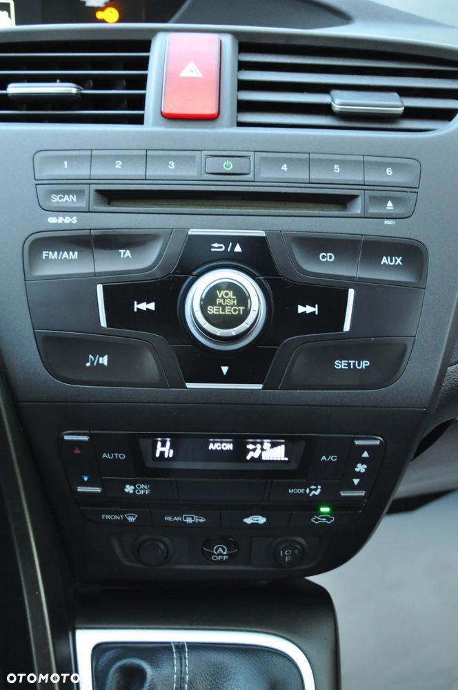 Honda Civic 1.8 Comfort - 25