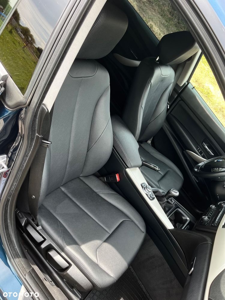 BMW 3GT 318d - 19
