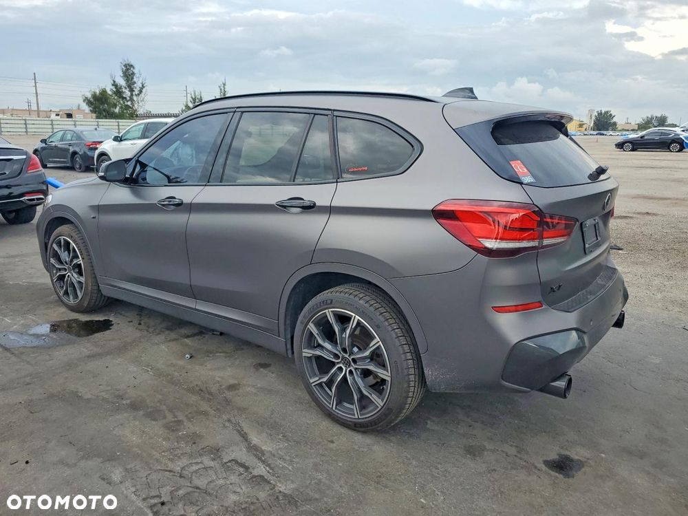 BMW X1 - 3
