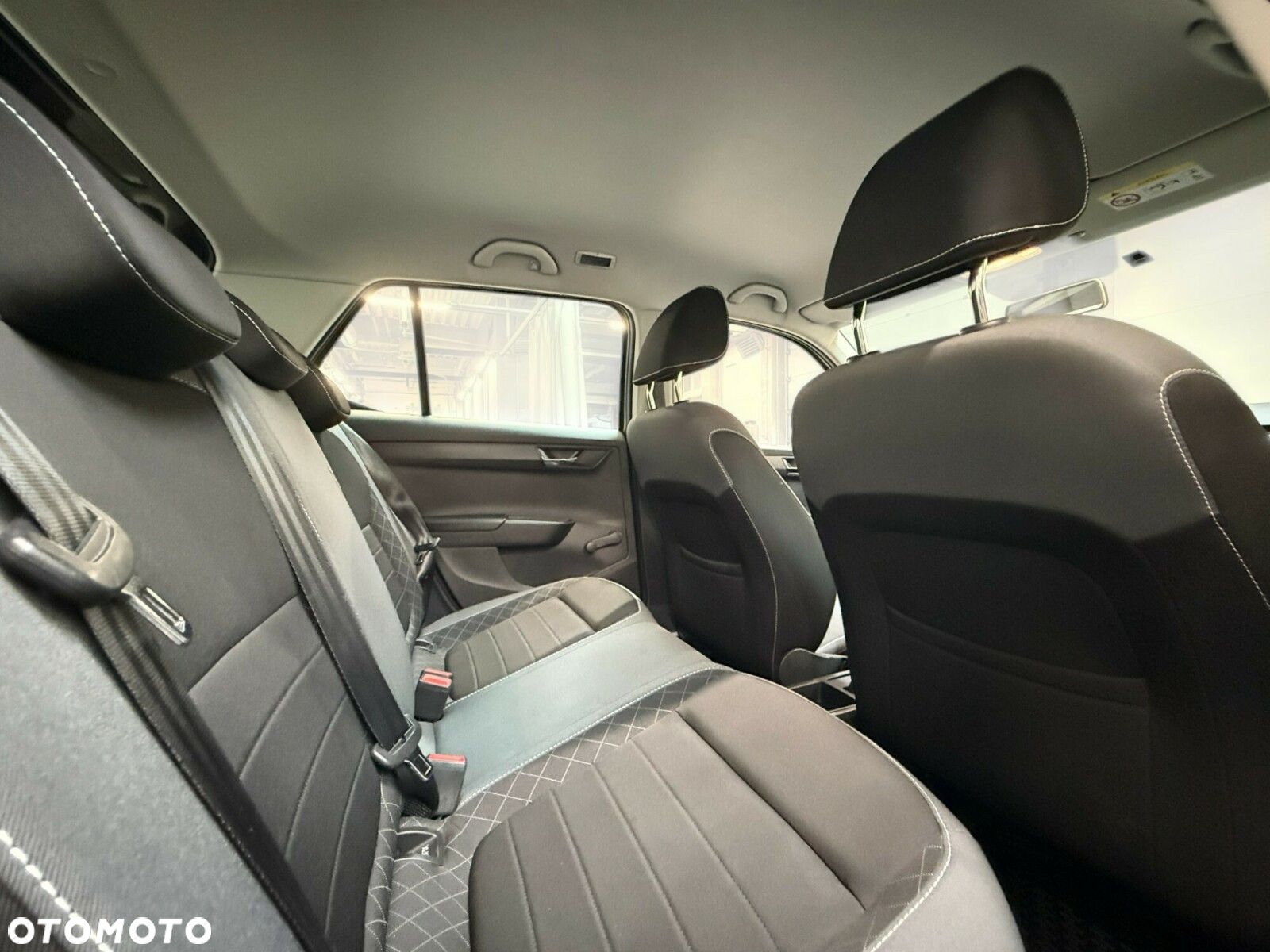 Skoda Fabia 1.0 TSI Ambition - 20