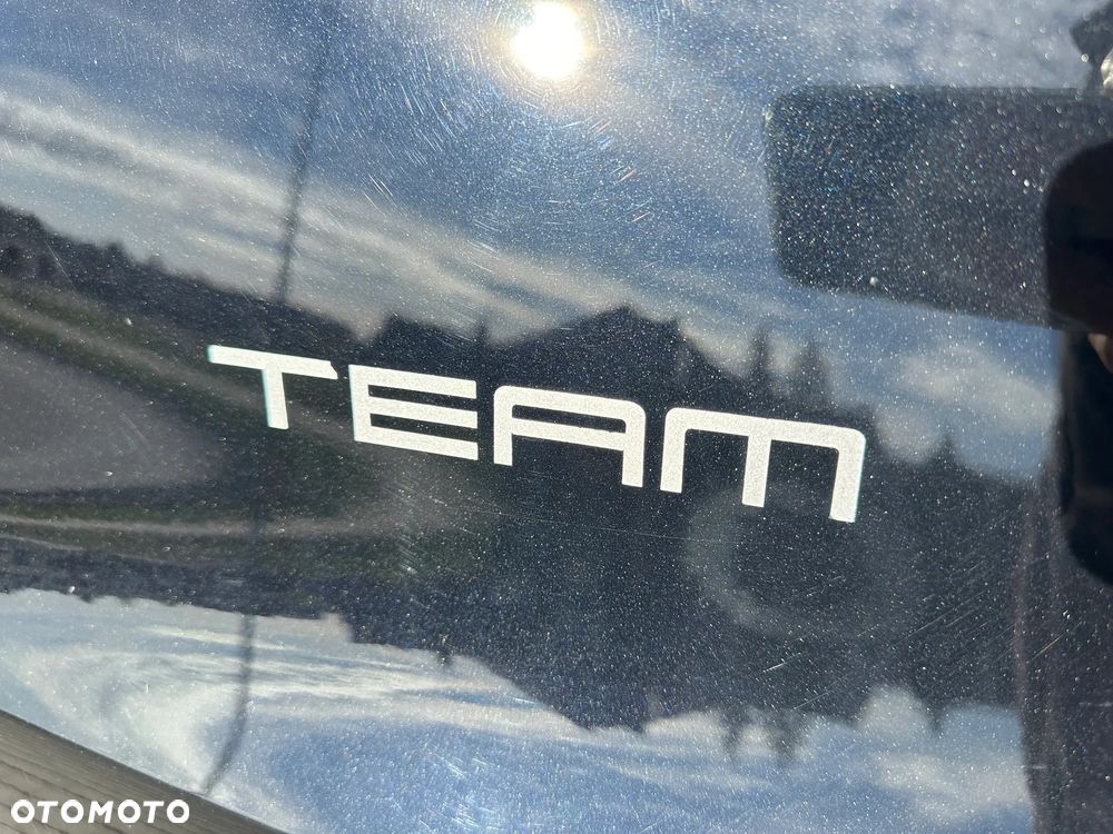 Volkswagen Golf 1.6 TDI DPF BlueMotion - 16