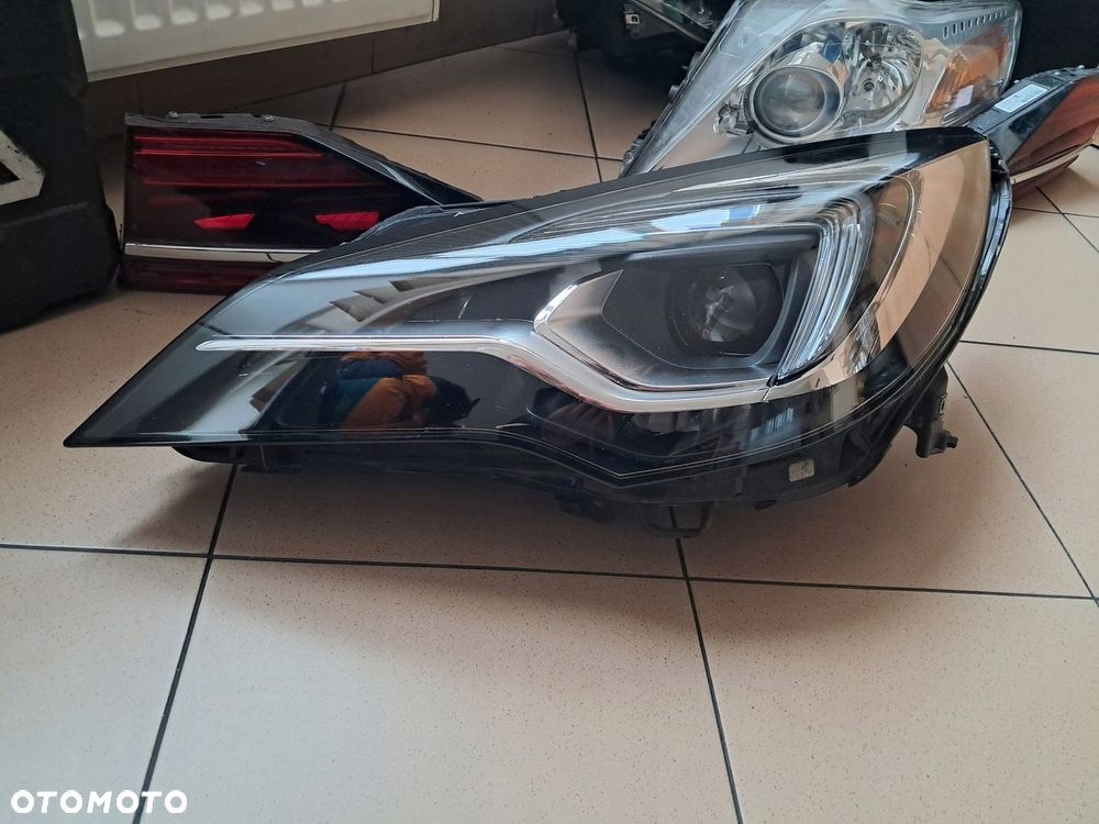 Opel Astra K V Lampa lewa przednia FULL Led Intelli LUX 39055745 EU - 1