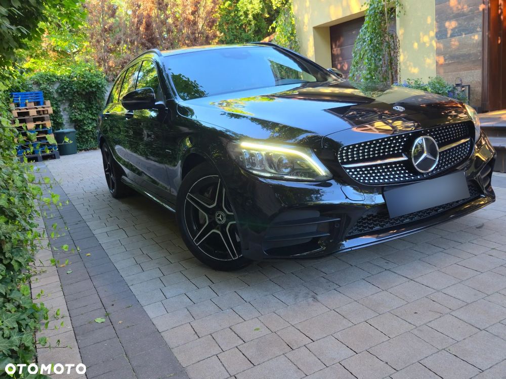 Mercedes-Benz Klasa C 300 d mHEV AMG - 3